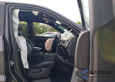 2018 Jeep Grand Cherokee Altitude 4X4 from USA, damaged, VIN 1C4RJFAG0JC120383